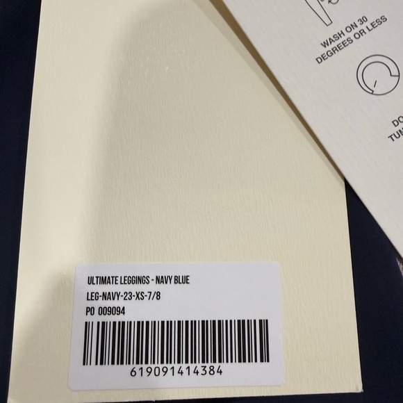 Adanola Navy Blue Ultimate Leggings and Top - Picture 3 of 4